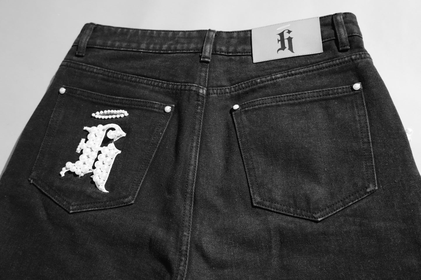 Pearl Heaven Black Denim- Shorts