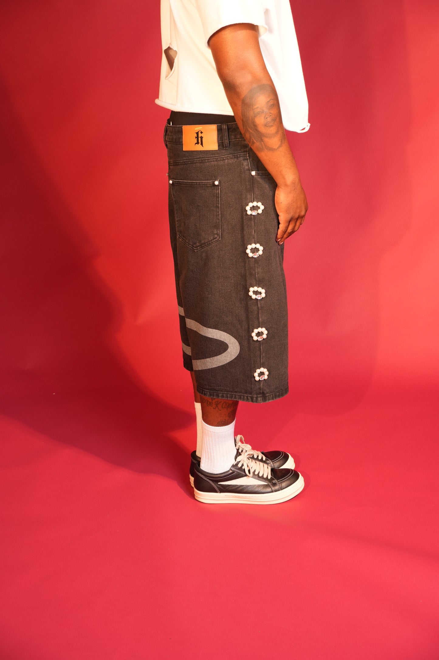 Pearl Heaven Black Denim- Shorts